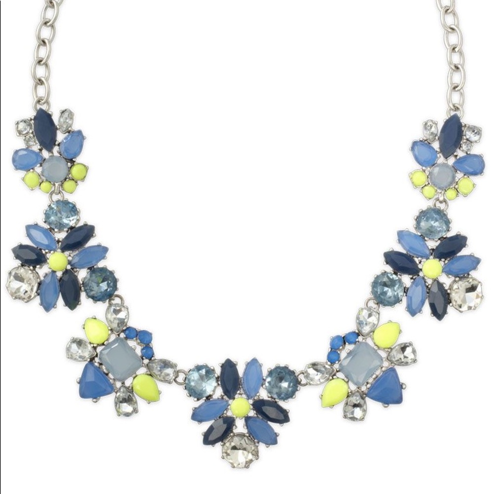 Stella & Dot Elodie Sliver Necklace